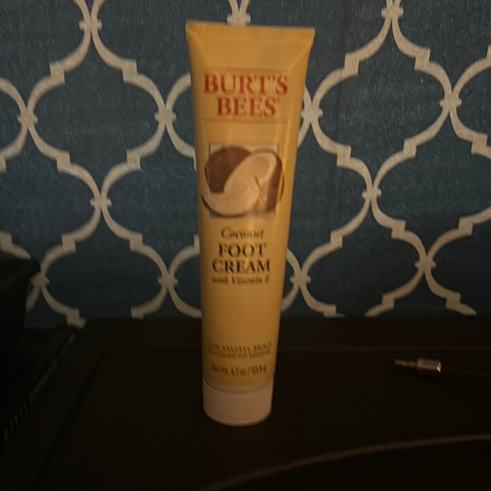Burt’s bees foot cream